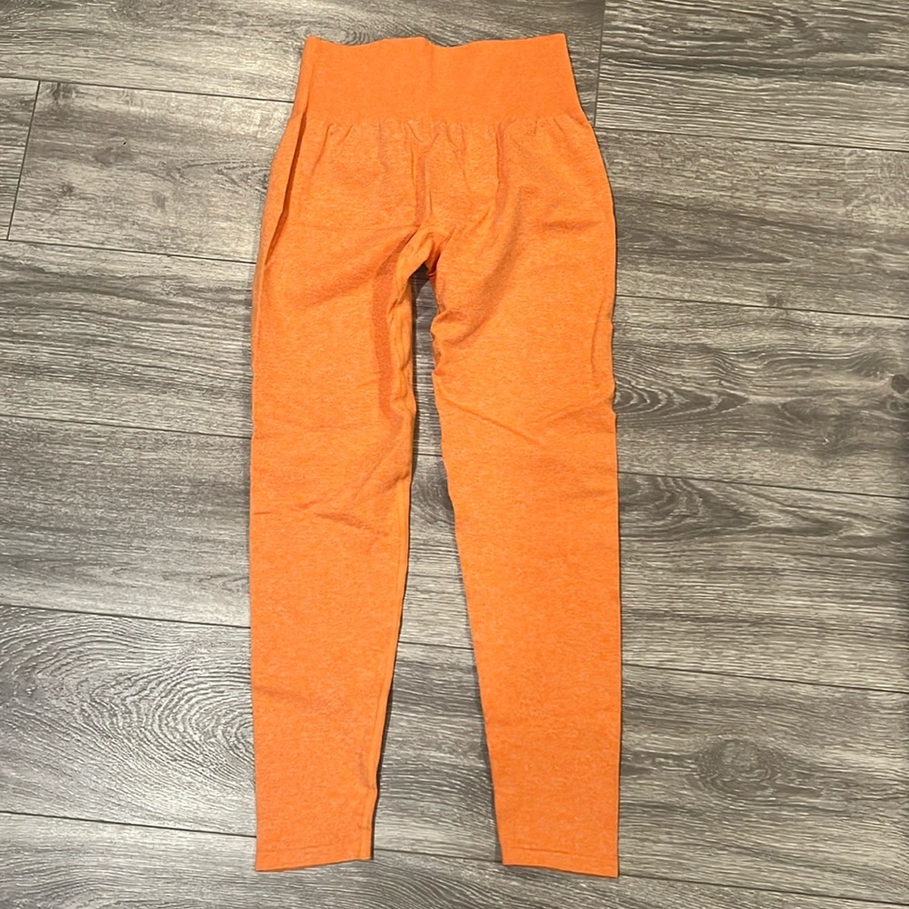 NVGTN Sunset Orange Scrunch Seamless Leggings Large